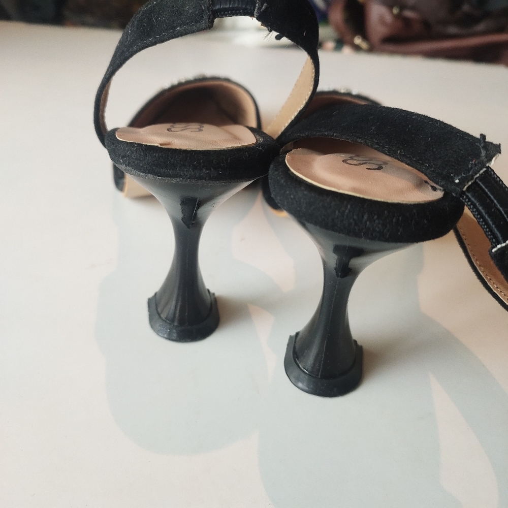 Fixed price - embellished crystal heels as good as new - Picture 4 of 10